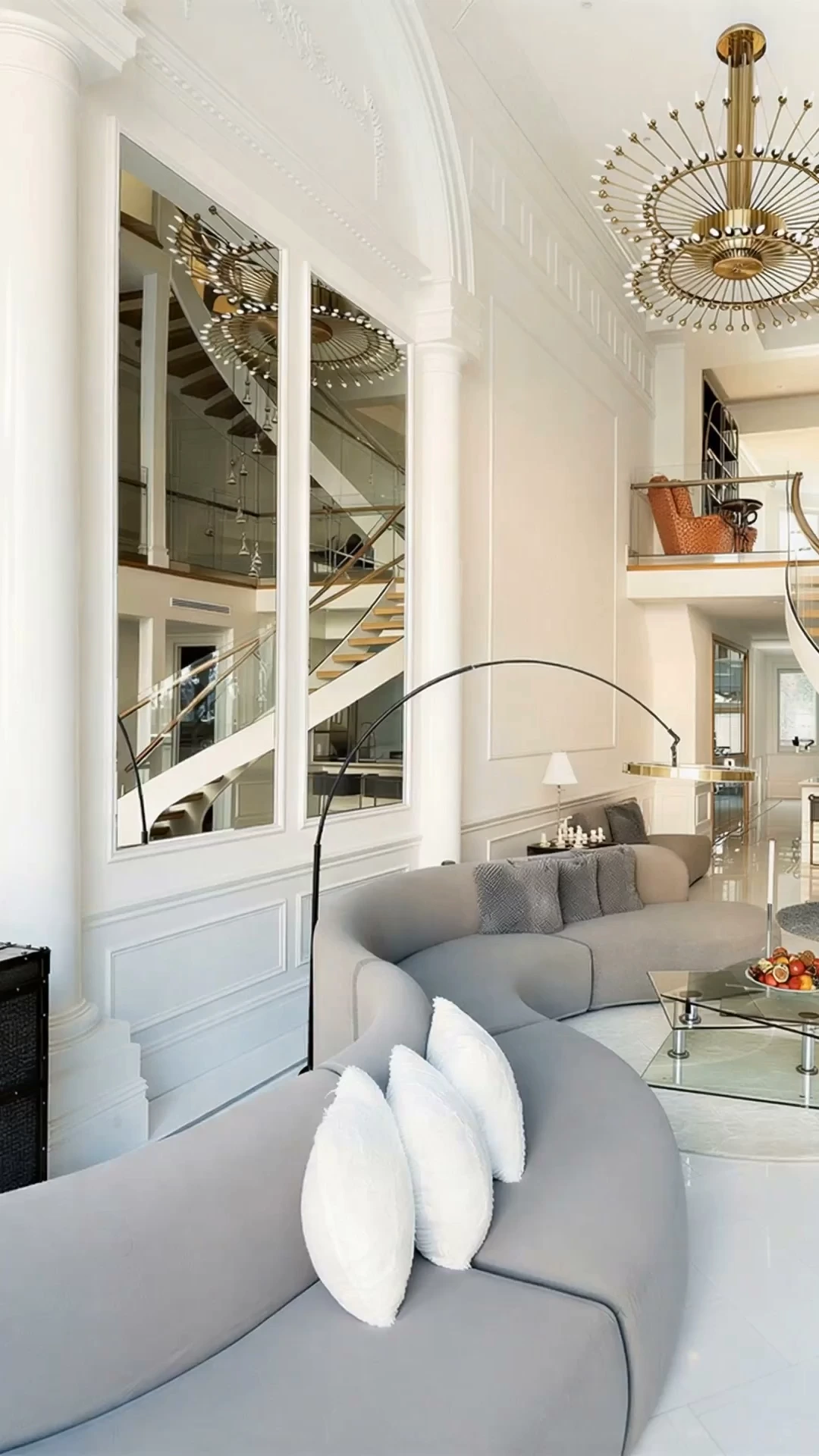 Chelsea Townhouse Tour video preview